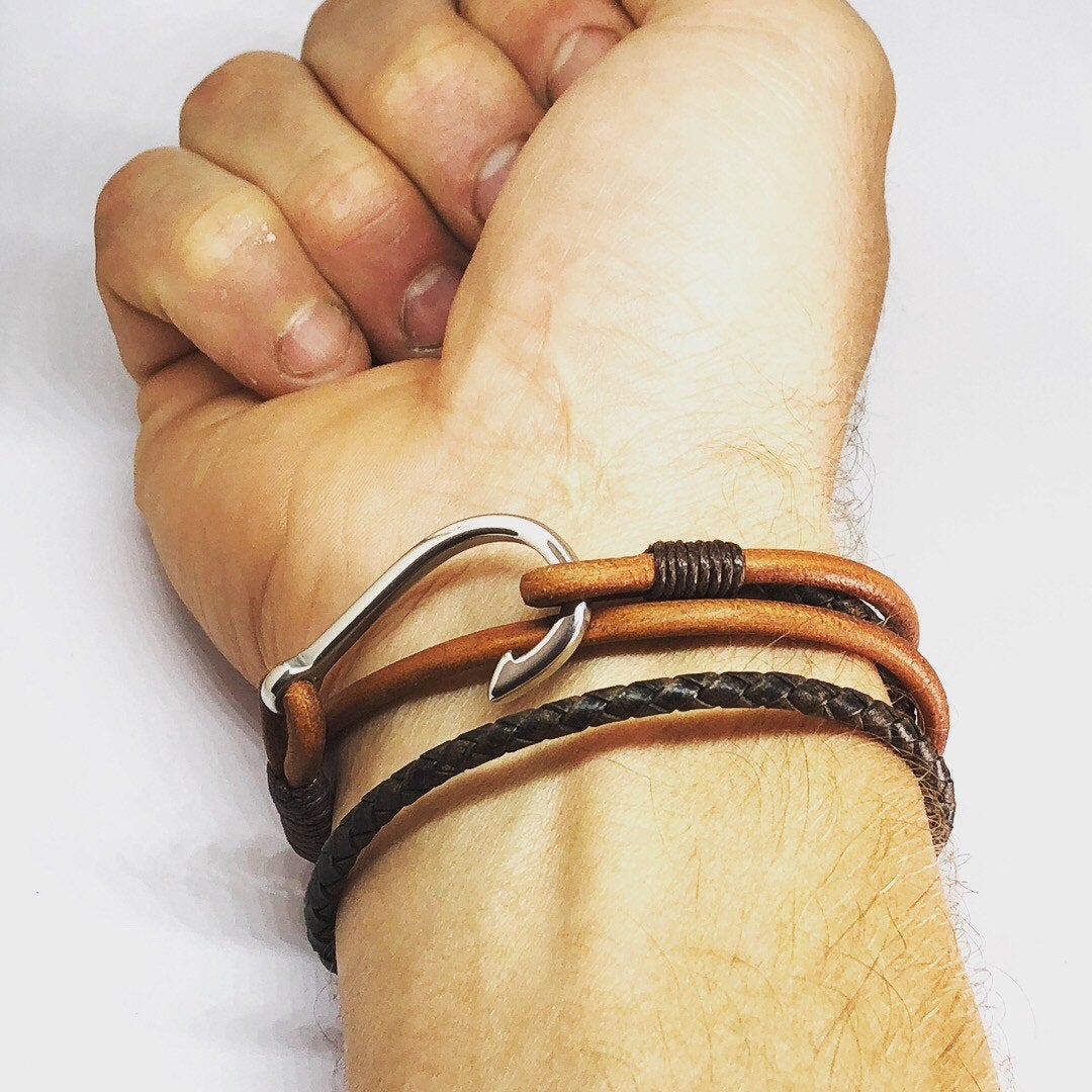 Fish Hook Bracelet Paracord Hook Bracelet Gifts for Men - Etsy | Fish hook  bracelet, Hook bracelet, Fishing bracelet